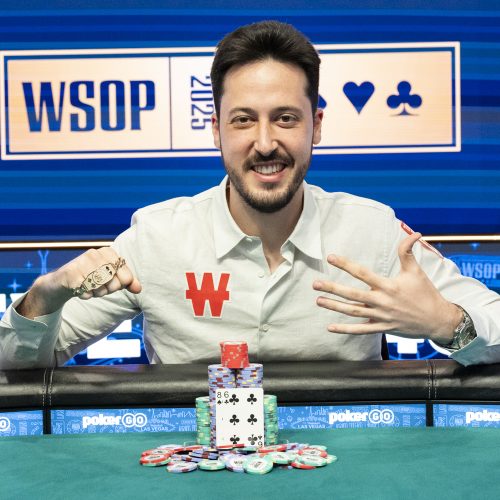 La leyenda Adrián Mateos alcanza su quinto brazalete WSOP y entra al club de los grandes antes de los 30