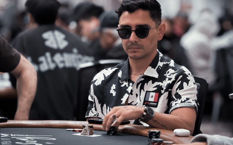 Montoya se encargó de la cuota mexicana entre los Gladiadores del Poker, en el arranque de las WSOP online