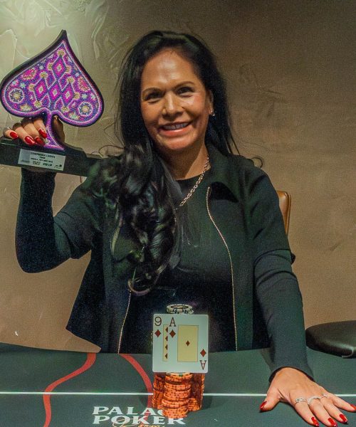 Diana brilló como la Luna, para coronarse entre las damas en las PSOP Calaverita, en Puebla