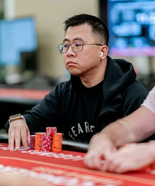 Un profesional renuncia por distracción a un pozo clave en una mesa final millonaria en Los Ángeles