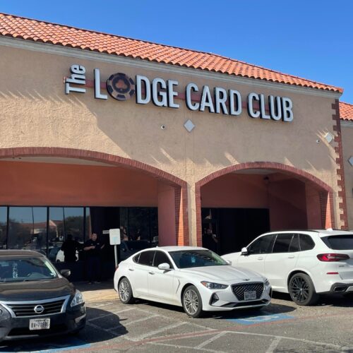 Autoridades allanaron el Lodge Card Club, la sala de poker más reconocida en Texas, este martes