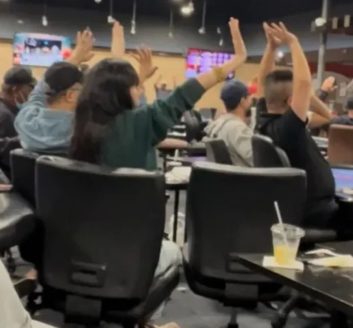 Nuevo operativo por presunta operación de juego ilegal lleva al cierre indefinido de otra sala de poker en Texas