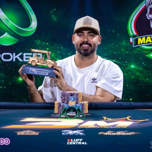 Herrera fue el mejor en la recta final y se impuso en el Evento Principal en Mazatlán