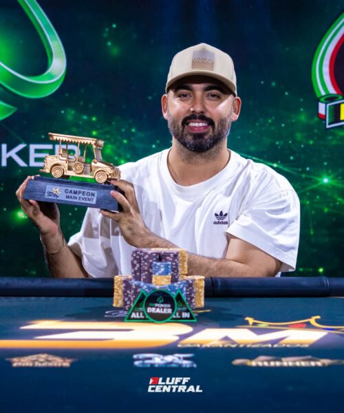 Herrera fue el mejor en la recta final y se impuso en el Evento Principal en Mazatlán