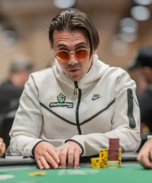 Calio, Simao y Barbero se juegan las cartas latinas en busca del Día 3 en el US$25.000 High Roller de las WSOP 2026