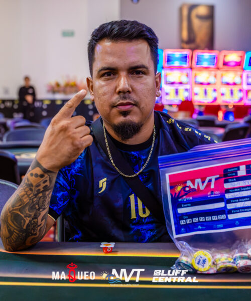 Protegido: López puso el ritmo en el vuelo 1C del torneo central en la edición de verano del Nuevo Vallarta Tour