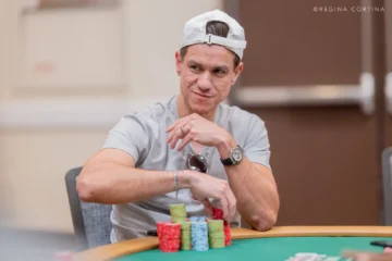 Trimmer llega volando alto al Día Final del US$1.500 PLO Double Board Bomb Pot