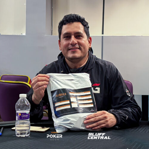 Domínguez tiene la delantera de cara a la millonaria premiación del High Roller en Monterrey
