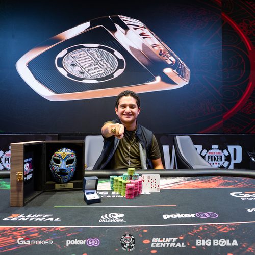 Campos se calzó el anillo del Mini Main Event del WSOP-C México, con una gran remontada en la mesa final