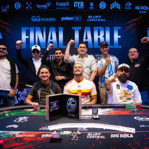 Pilotín se mantiene al mando al entrar a la recta final del Mini Main Event en el WSOP-C México